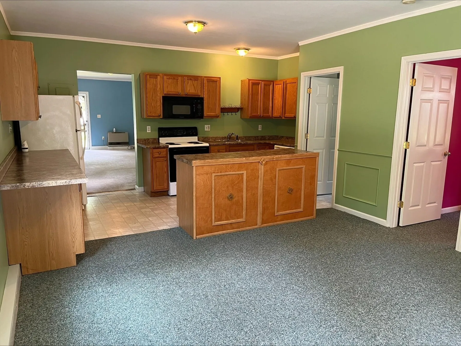 86 I Street Conway NH 03818