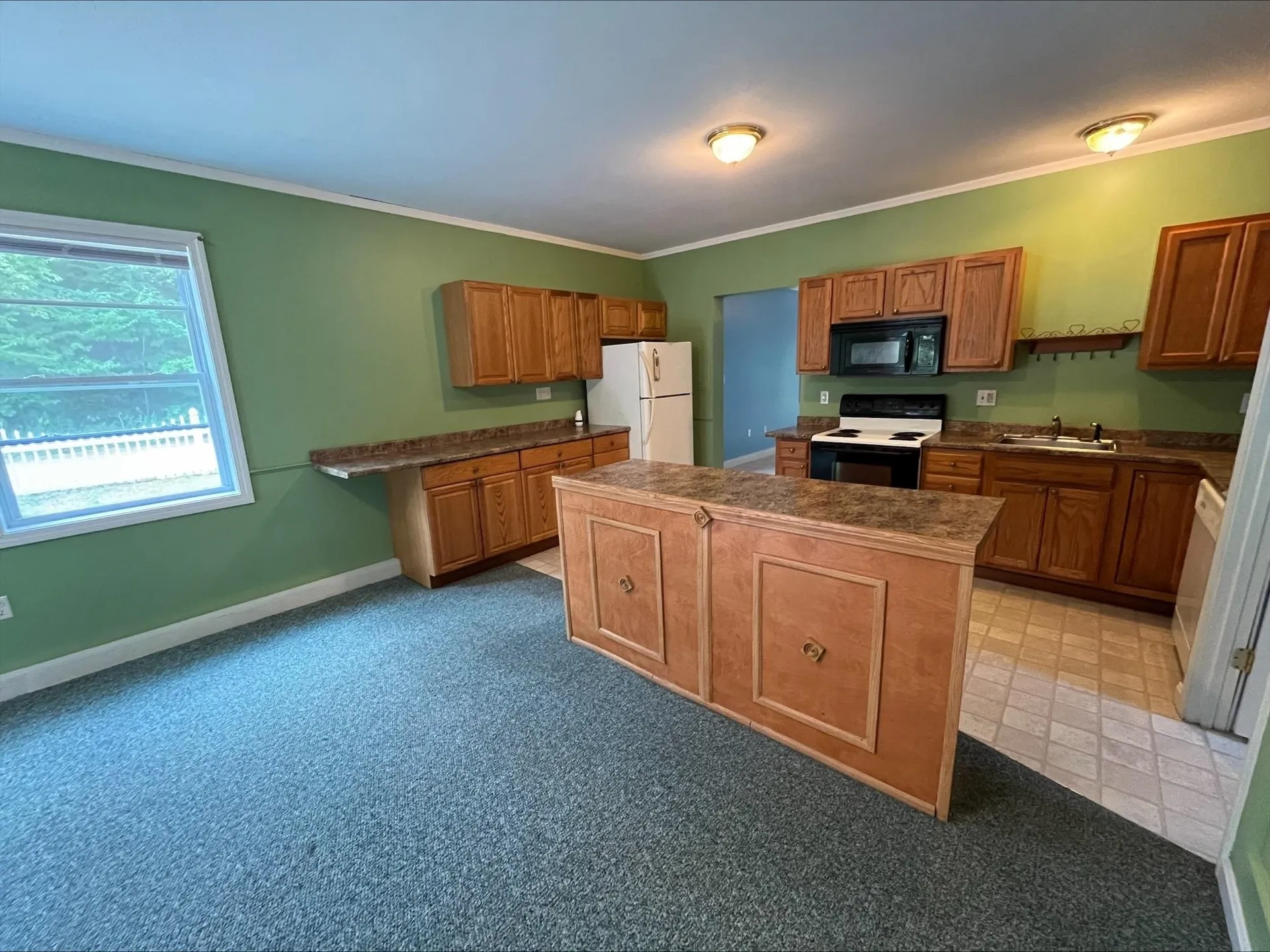 86 I Street Conway NH 03818