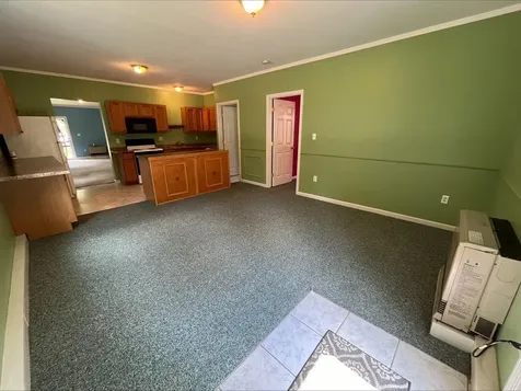 86 I Street Conway NH 03818