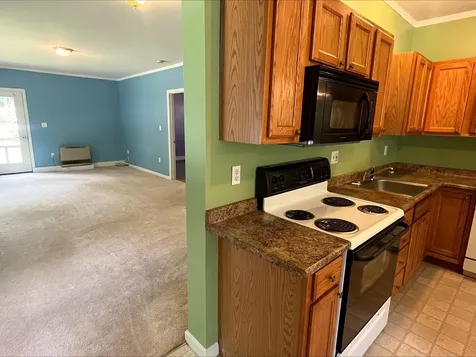 86 I Street Conway NH 03818