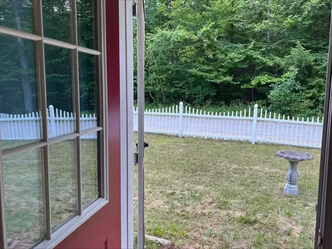 86 I Street Conway NH 03818