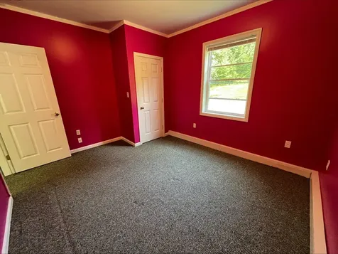 86 I Street Conway NH 03818