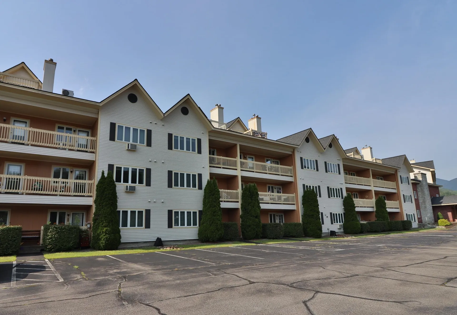 227 Main Street Lincoln NH 03251