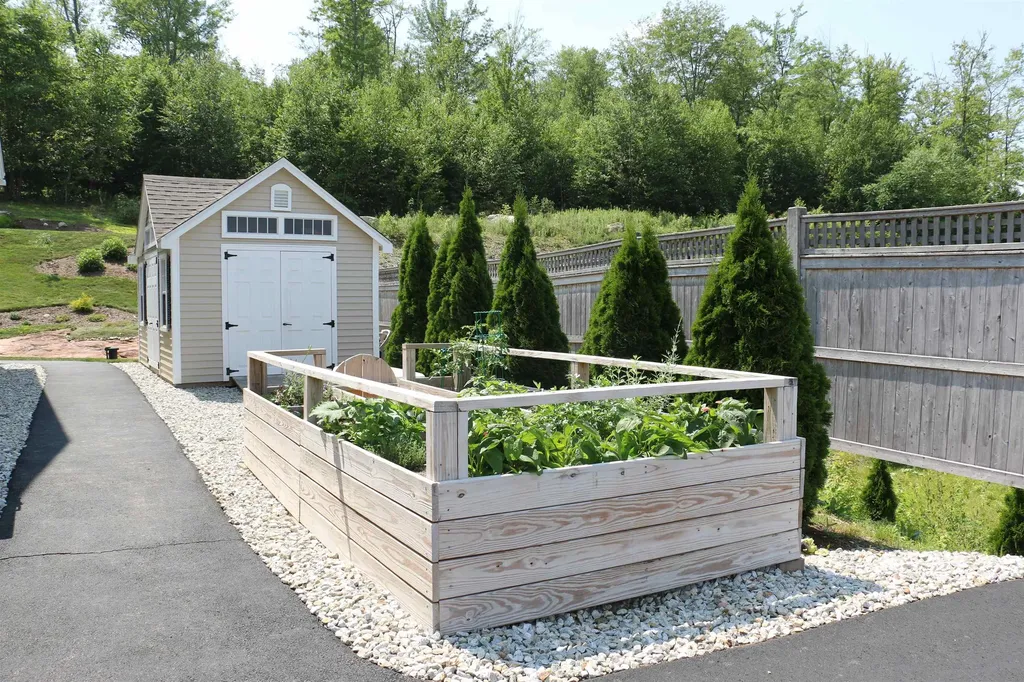 119 Boynton Hill Road Milford NH 03055