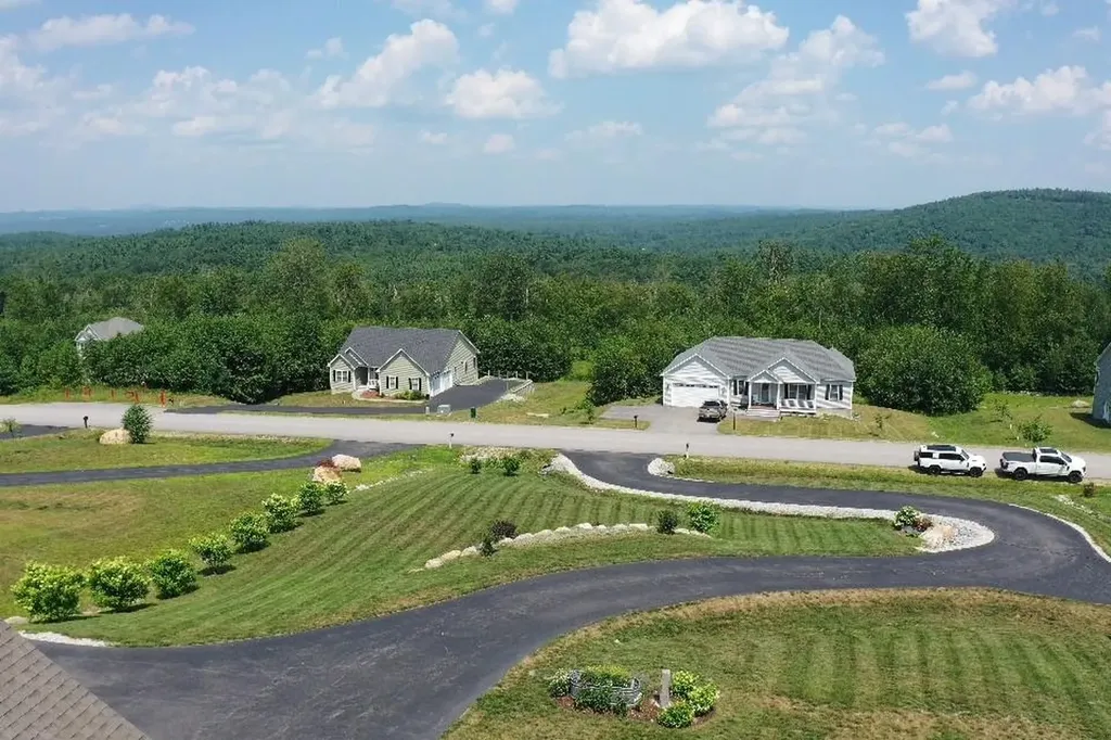 119 Boynton Hill Road Milford NH 03055