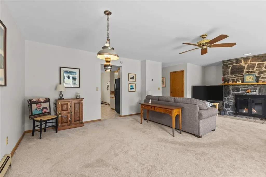 48 Thayer Bay Circle Colchester VT 05446-0000