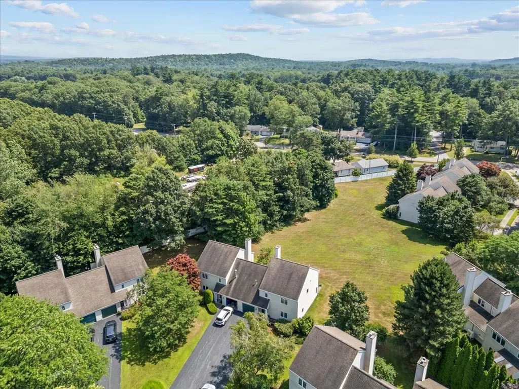 48 Thayer Bay Circle Colchester VT 05446-0000