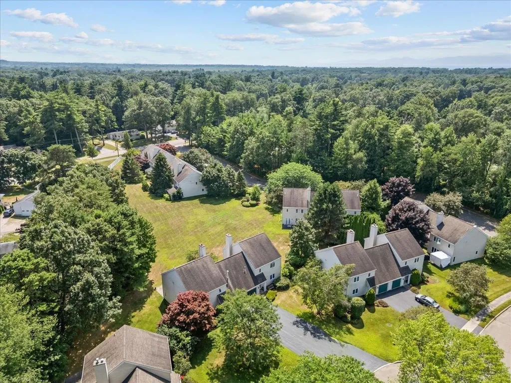 48 Thayer Bay Circle Colchester VT 05446-0000