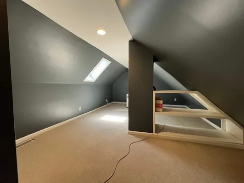 11 Longwood Place Claremont NH 03743