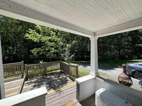 11 Longwood Place Claremont NH 03743