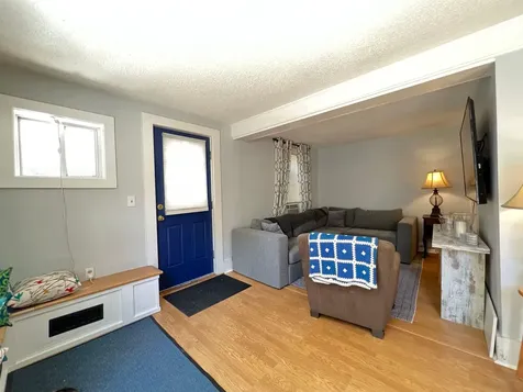 11 Longwood Place Claremont NH 03743