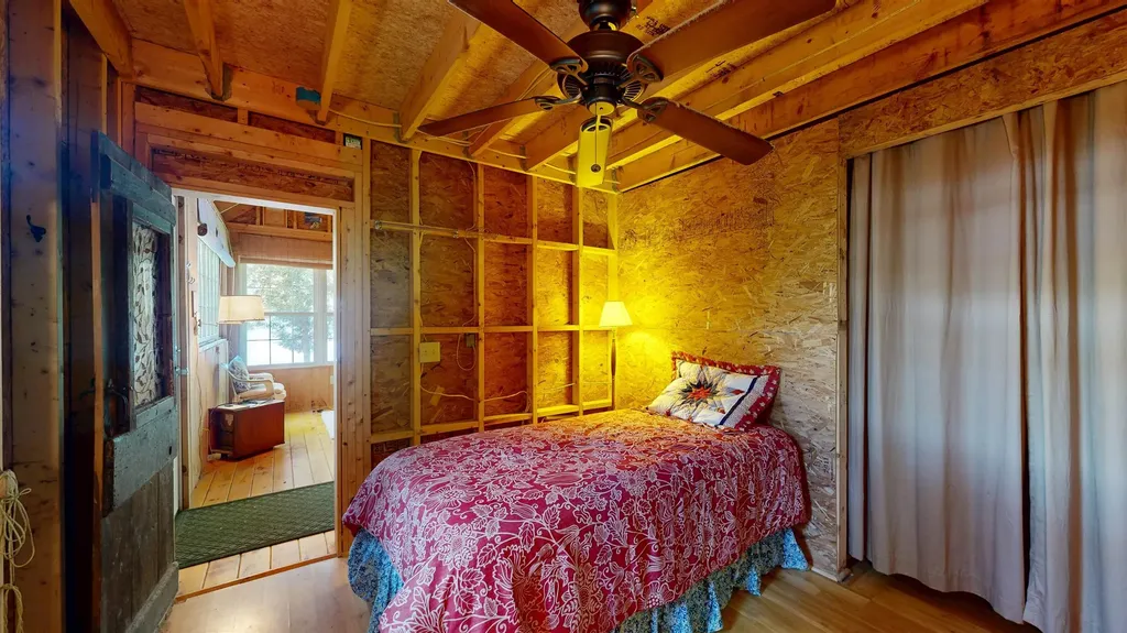 800 East Shore Road Hinesburg VT 05461