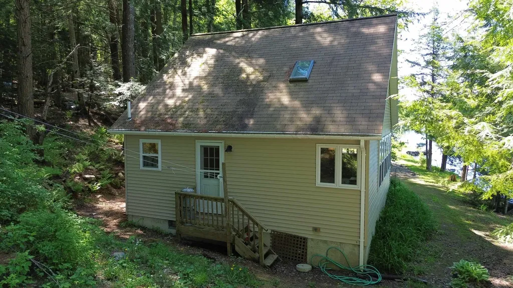 800 East Shore Road Hinesburg VT 05461