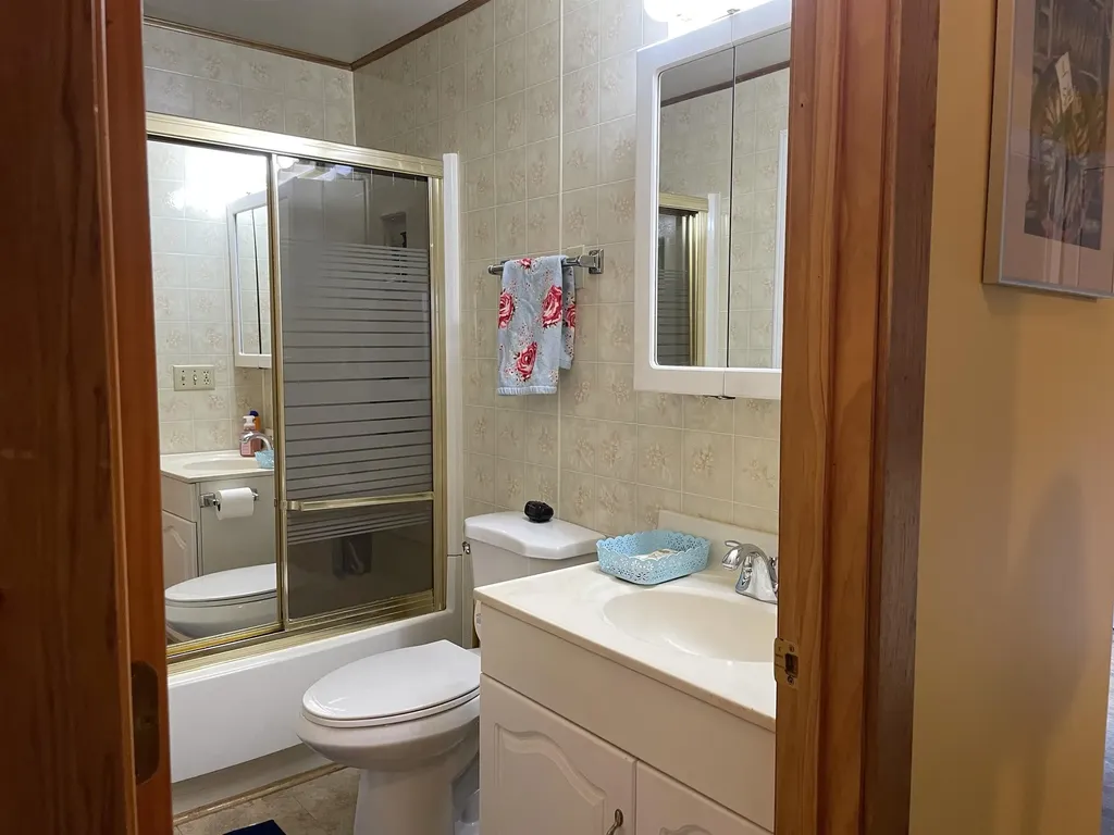 463 Chartier Hill Road Woodbury VT 05681