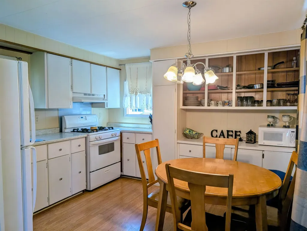 45 Fox Hill Lane Franconia NH 03580