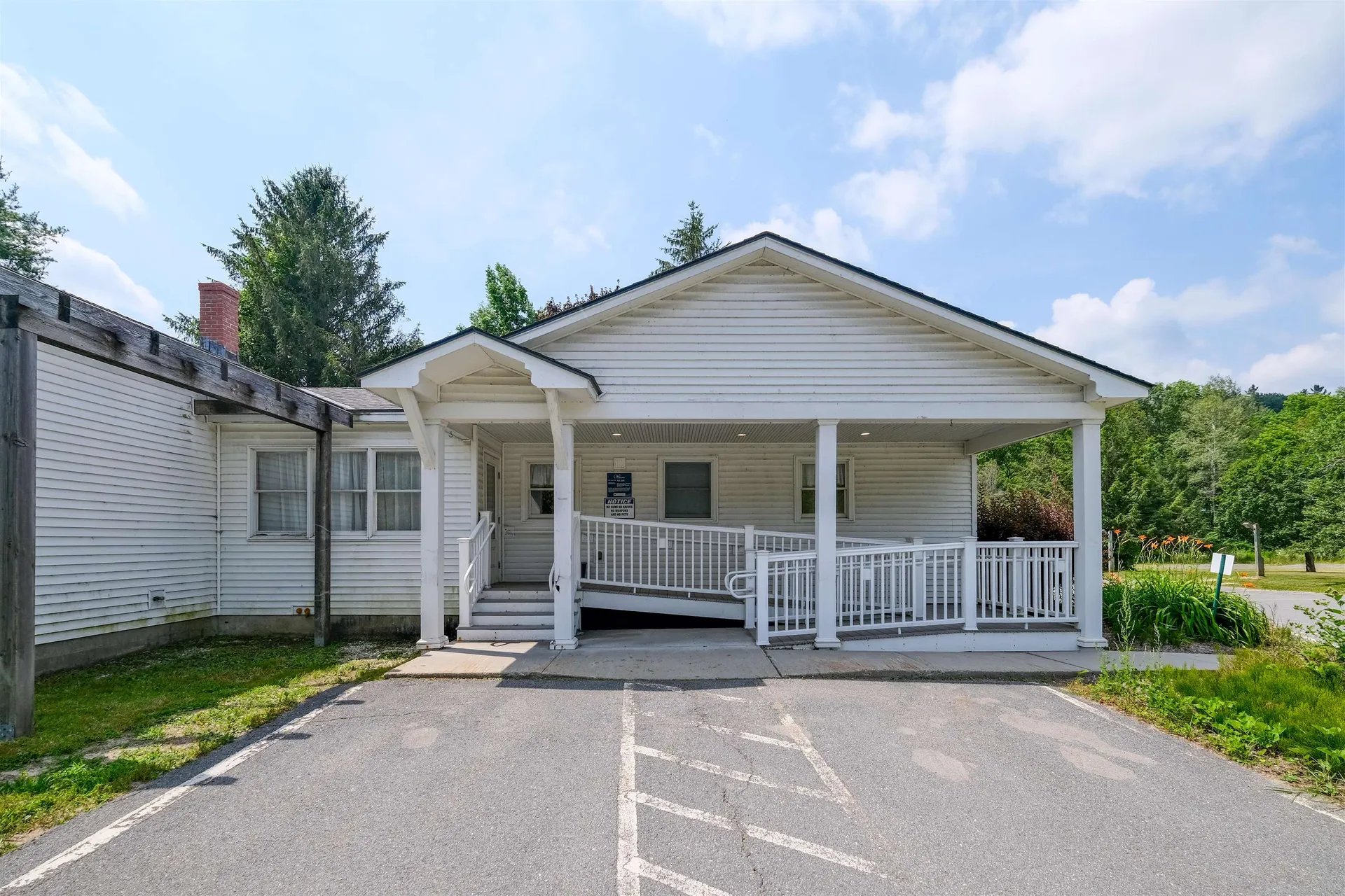 8 Main Street Ludlow VT 05149