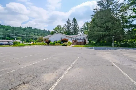 8 Main Street Ludlow VT 05149