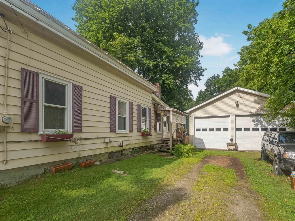 39 Forest Street Rutland City VT 05701