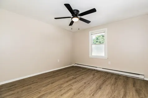 108 Oak Street Rollinsford NH 03869