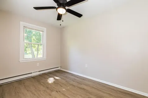 108 Oak Street Rollinsford NH 03869