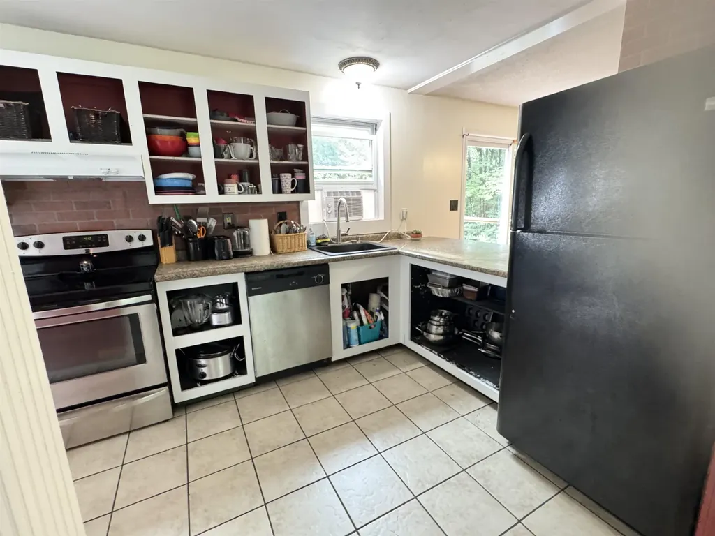 1122 County Road Walpole NH 03608