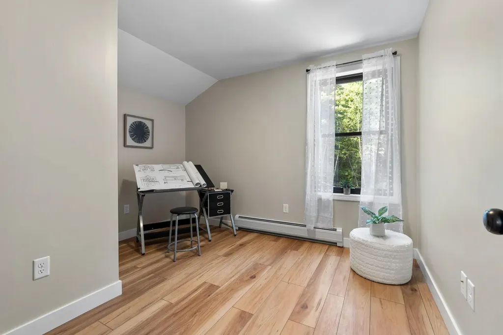 108 Chestnut Road Newport NH 03773