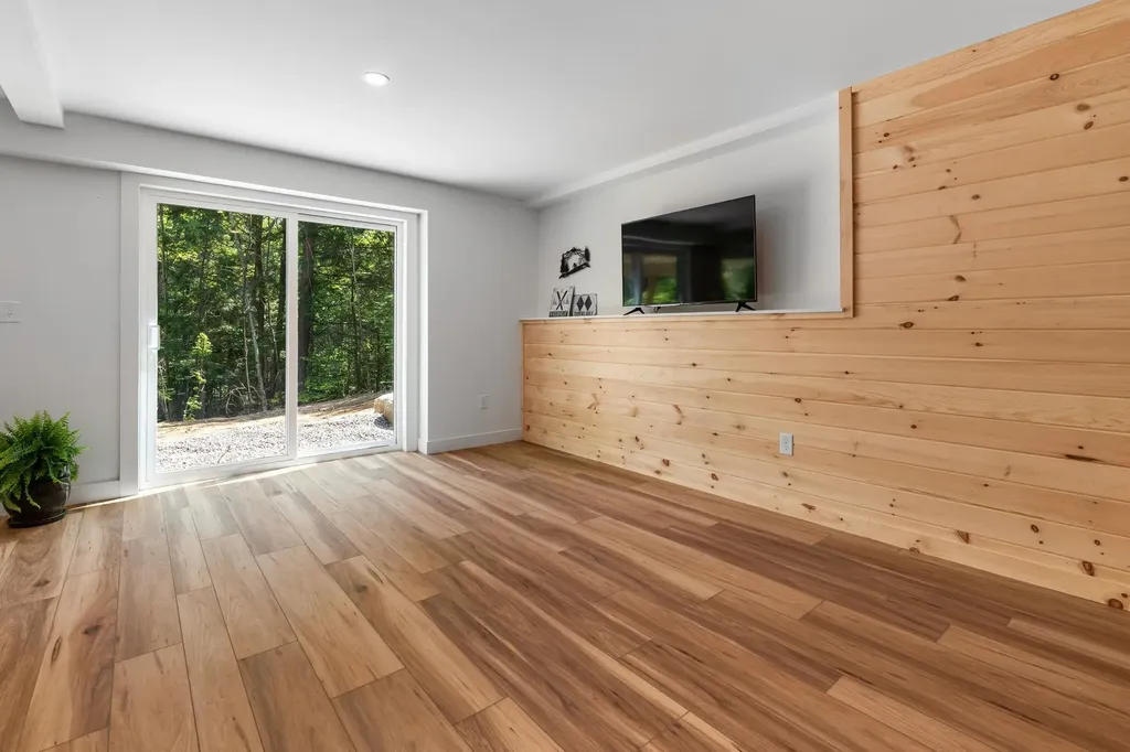 108 Chestnut Road Newport NH 03773