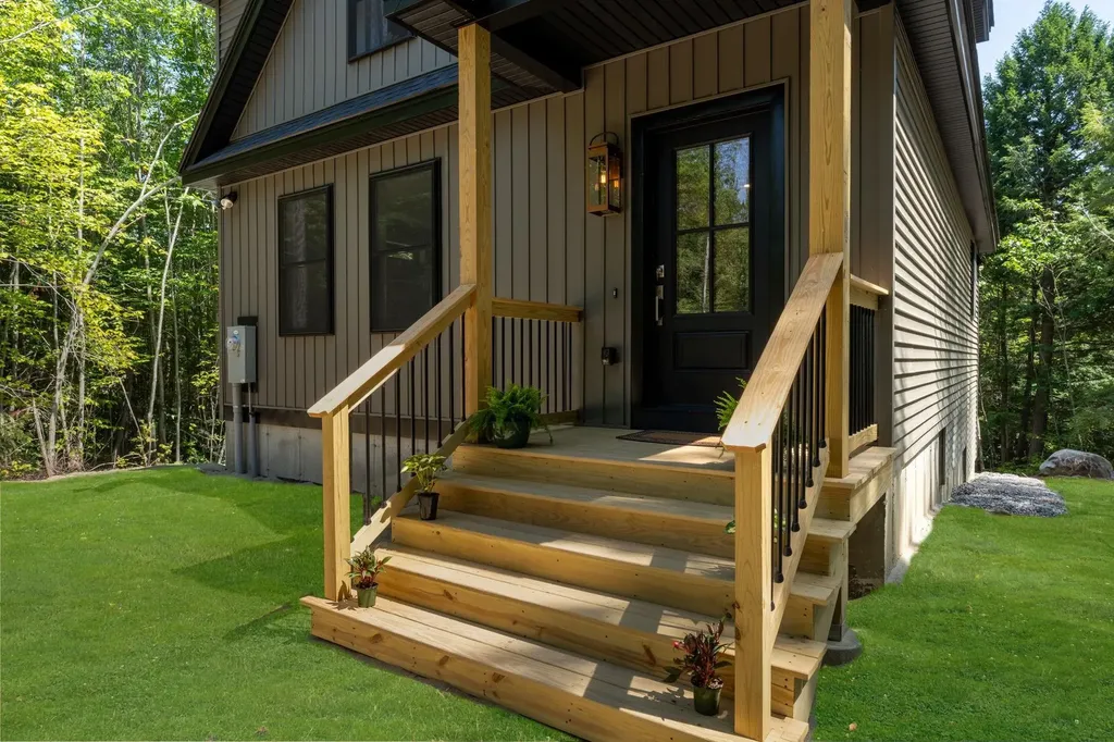 108 Chestnut Road Newport NH 03773