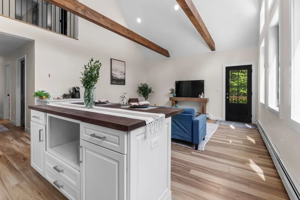 108 Chestnut Road Newport NH 03773