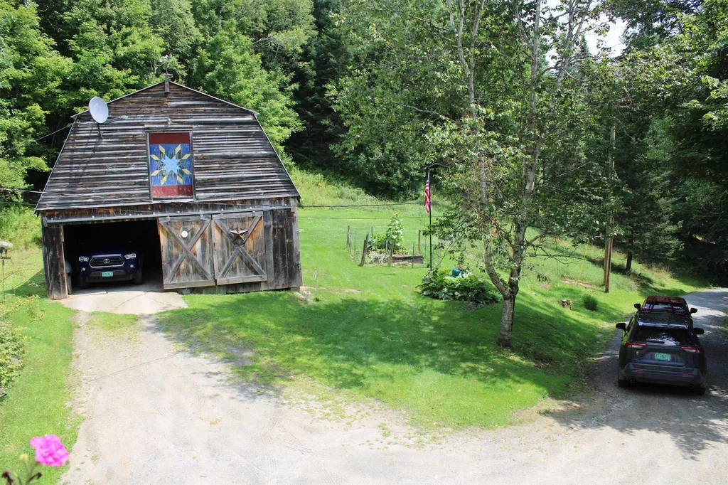 664 Ferguson Road Barnet VT 05821