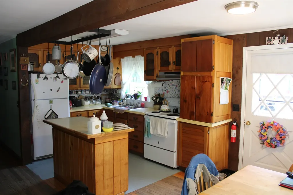 664 Ferguson Road Barnet VT 05821