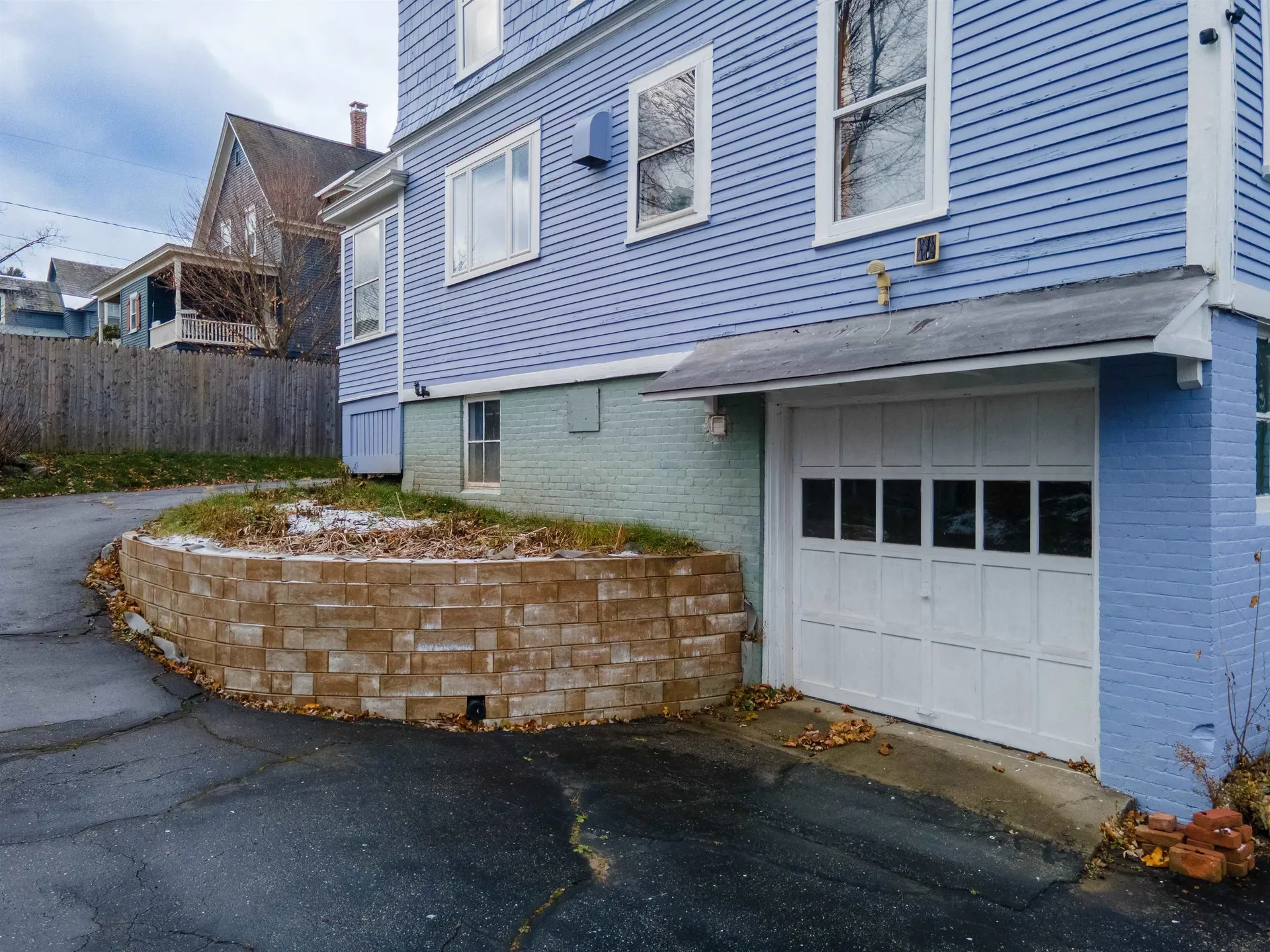 20 Highland Avenue Claremont NH 03743