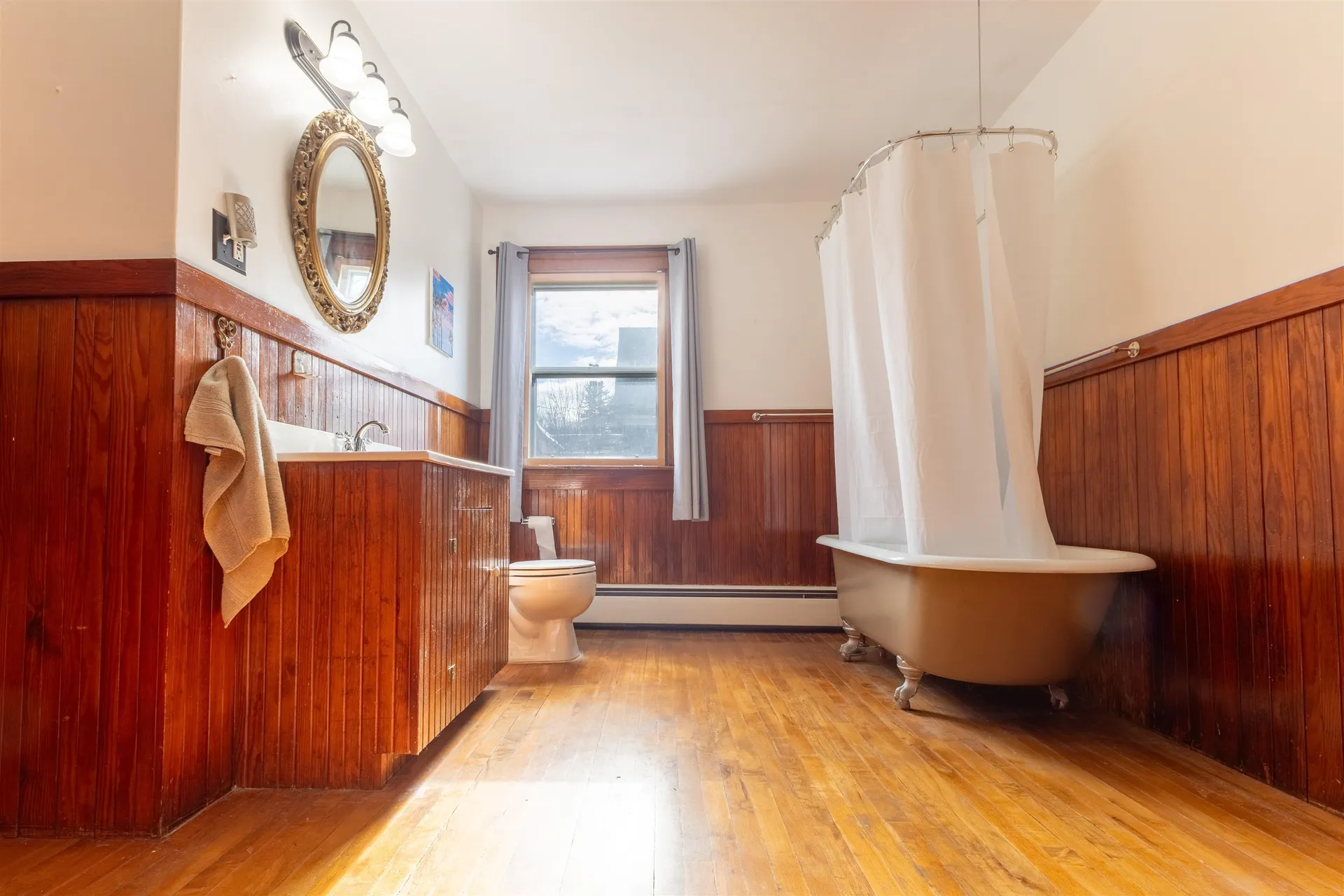 20 Highland Avenue Claremont NH 03743