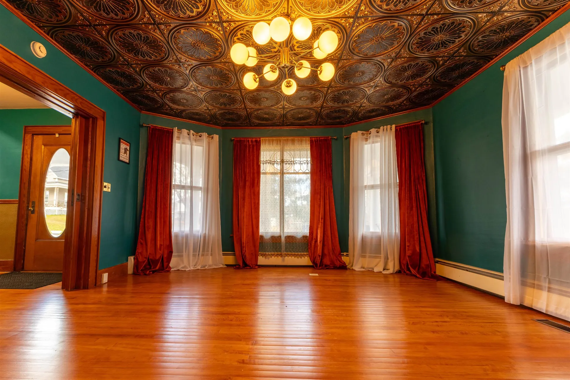 20 Highland Avenue Claremont NH 03743