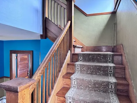 20 Highland Avenue Claremont NH 03743