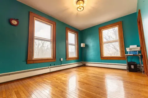 20 Highland Avenue Claremont NH 03743