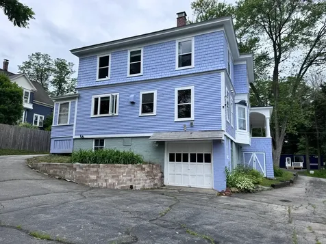 20 Highland Avenue Claremont NH 03743