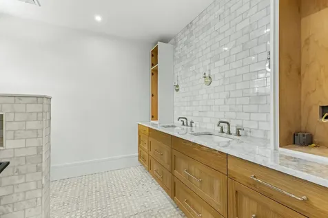 1215 Ocean Boulevard Rye NH 03870