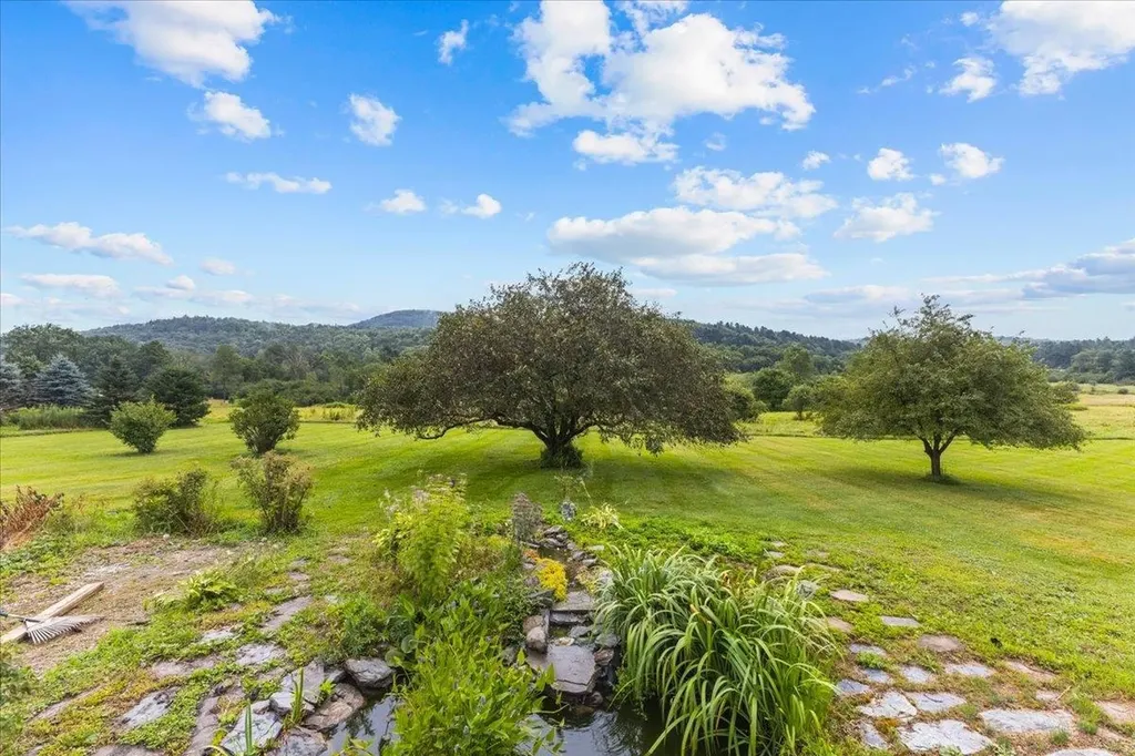 733 Buck Hollow Road Fairfax VT 05454