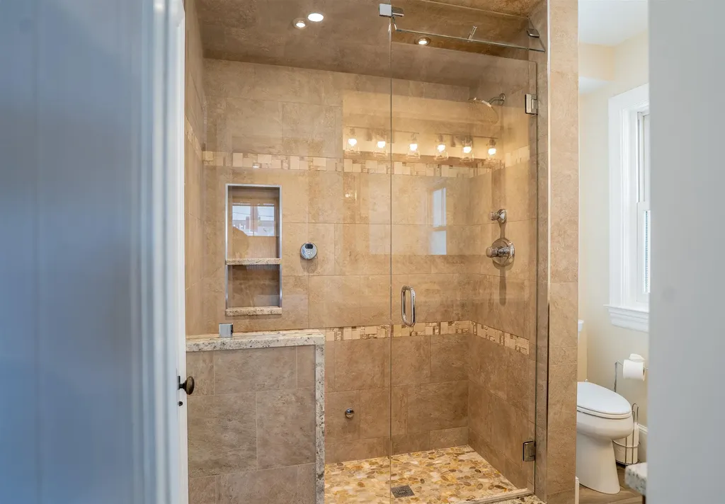 115 Court Street Portsmouth NH 03801