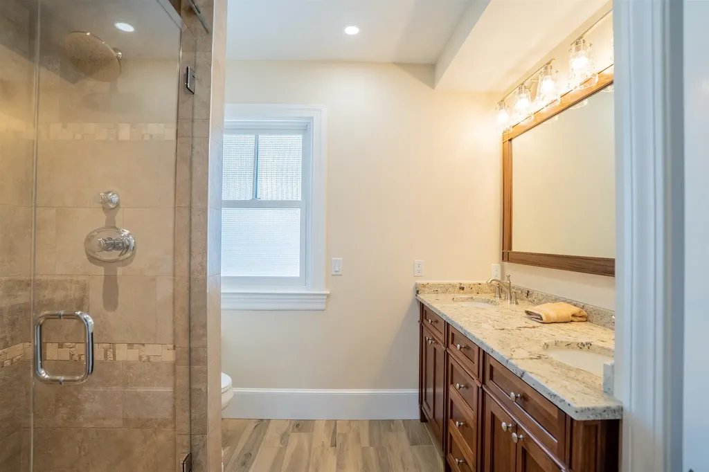 115 Court Street Portsmouth NH 03801