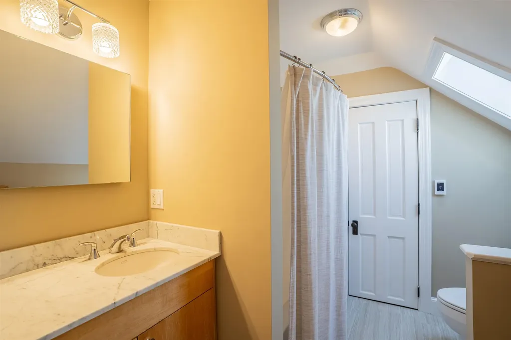 115 Court Street Portsmouth NH 03801