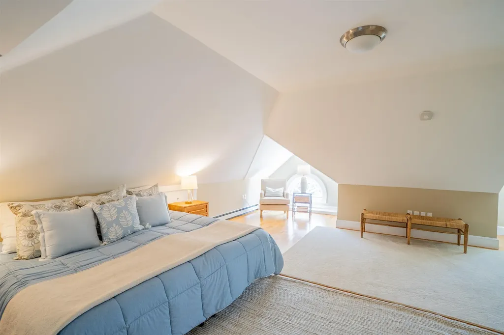 115 Court Street Portsmouth NH 03801