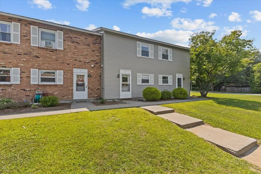 21 Wells Avenue Colchester VT 05446