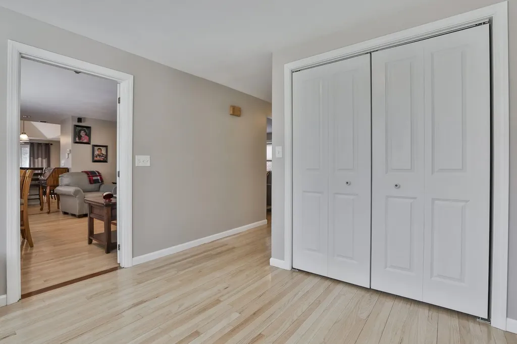 6 Nova Road Nashua NH 03064