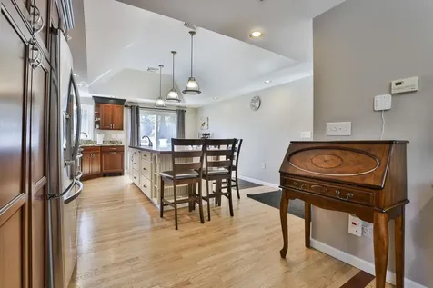 6 Nova Road Nashua NH 03064