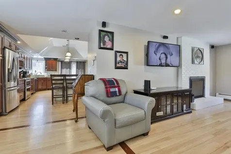 6 Nova Road Nashua NH 03064