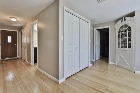 6 Nova Road Nashua NH 03064