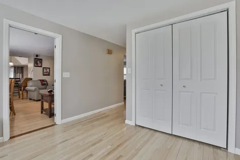 6 Nova Road Nashua NH 03064
