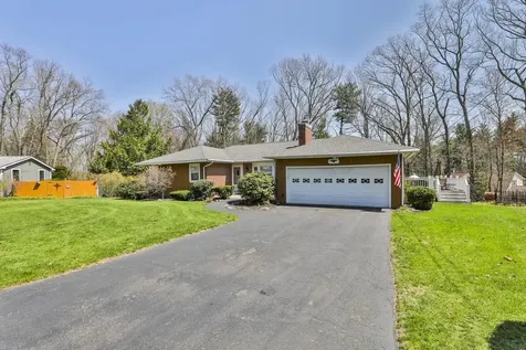 6 Nova Road Nashua NH 03064